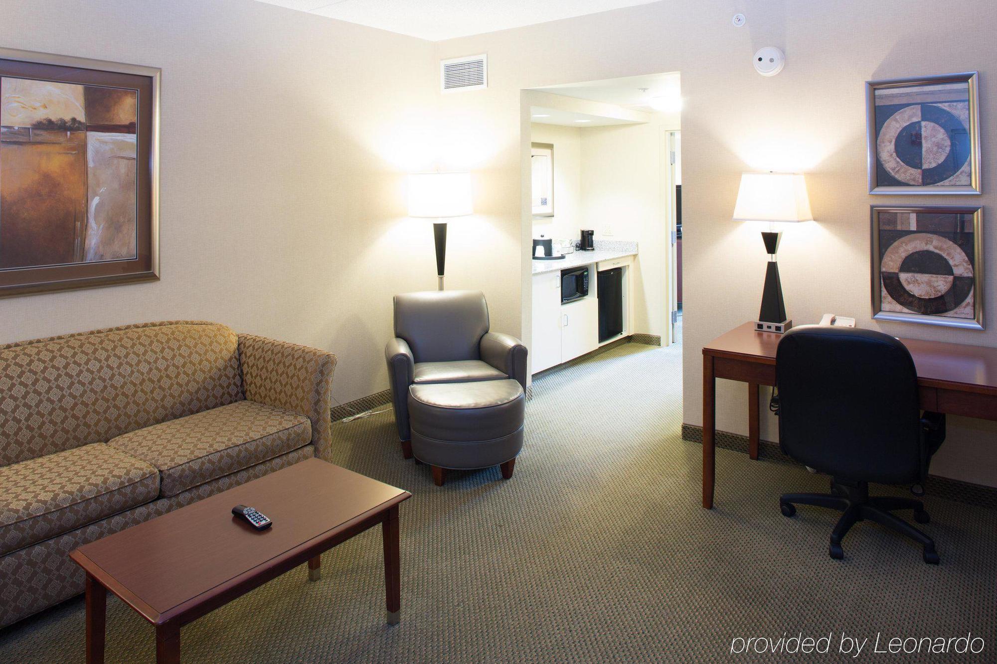 Hotel Hampton